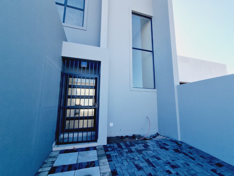 4 Bedroom Property for Sale in Sandown Western Cape